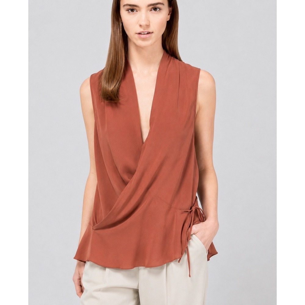 Aritzia Wilfred Medea Sleeveless Wrap Blouse Top Rust‎ Brown Size Small